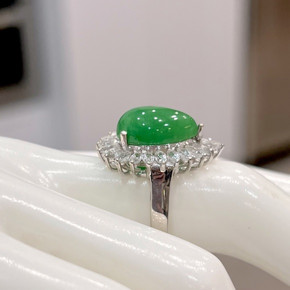 Burmese Green Jade White Topaz Sterling Silver Ring - Picture 8 of 10